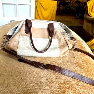 Cole haan tan brown and white leather purse with cross body strap
